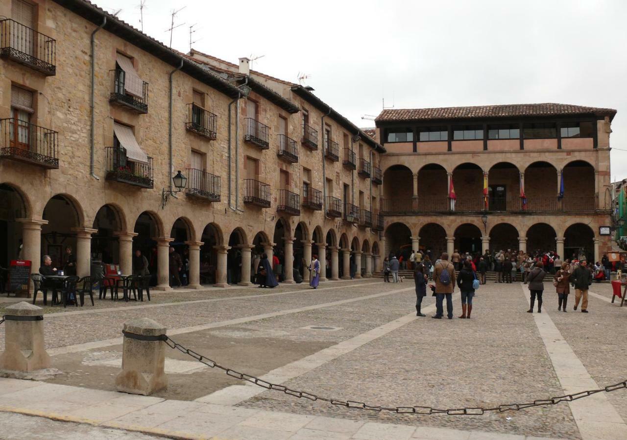 Casa Rural Alcarrena シグエンサ エクステリア 写真